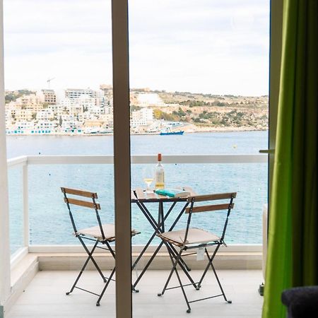 Seashore Stays - Stunning Apartments Right By The Sea St. Paul's Bay Rum bild